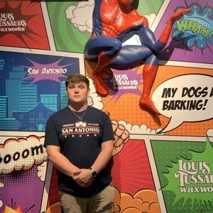 Meet your Posher, Lamar